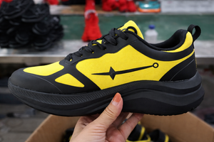 Burst: Broken Light Women's Running Shoe